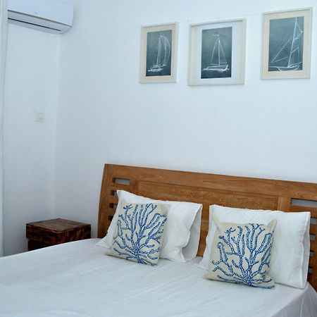 Kensington Square Luxury Apartment Flic en Flac Exterior foto